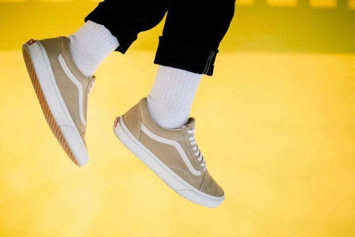 【ダンスシューズ】VANSのオールドスクールが人気の理由